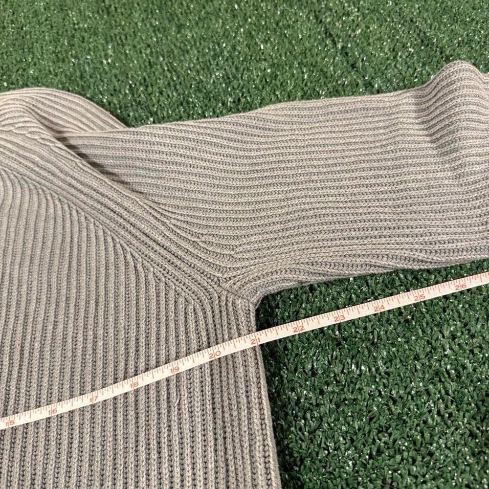 Hollister Boxy Knit Sweater Mens Small Light Gray Ribbed Raglan Streetwear 0203 - Picture 3 of 6